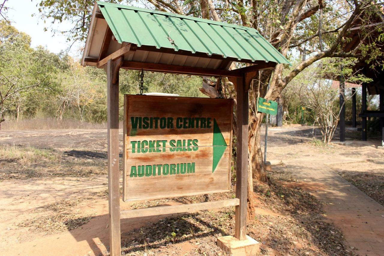 Wasgamu Safari Lodge Wasgamuwa エクステリア 写真